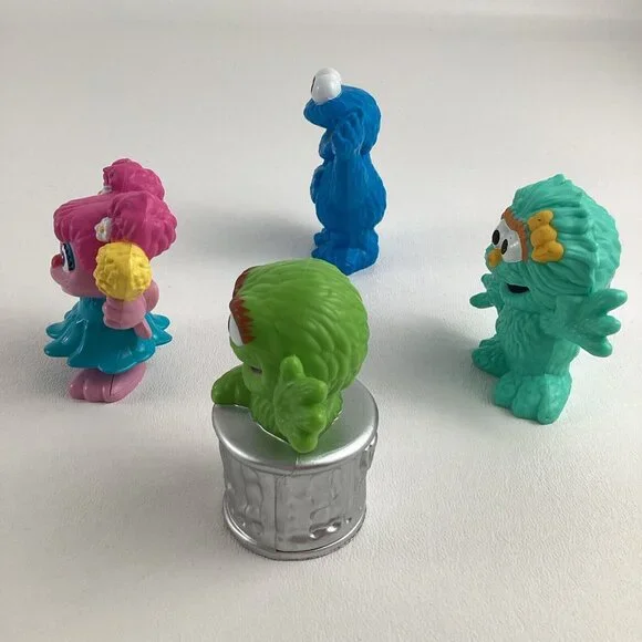 Sesame Street Muppet Plastic Figures Cookie Monster Oscar Abby Cadabby Lot - Picture 2 of 6